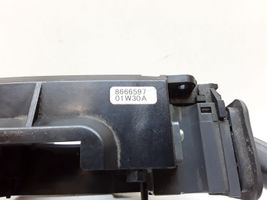 Volvo S60 Leva/interruttore dell’indicatore di direzione e tergicristallo 8666597