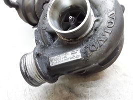 Volvo V70 Turboahdin 8653146