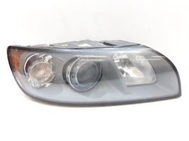 Volvo V50 Lampa przednia 30744682