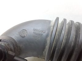 Volvo S70  V70  V70 XC Rura / Wąż dolotowy powietrza turbiny 9183897