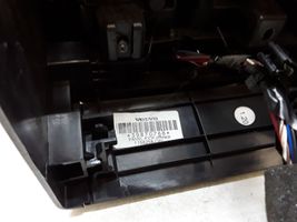 Volvo XC70 Armlehne 39870768