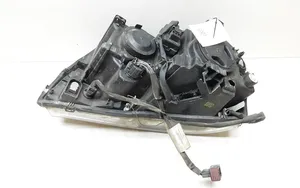 Volvo XC90 Lampa przednia 31217048