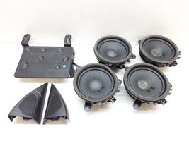 Volvo S60 Audio system kit P30659583