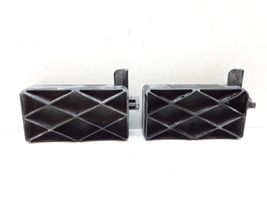 Volvo V70 Radiator support slam panel bracket 