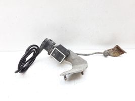 Mercedes-Benz E W211 Sensore di livello faro/fanale A0105427717