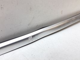 Volvo XC60 Rivestimento modanatura del vetro della portiera anteriore 31297679