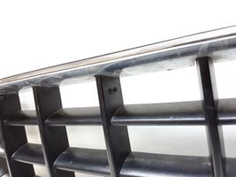 Volvo XC90 Grille calandre supérieure de pare-chocs avant 8620641