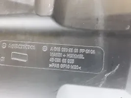 Mercedes-Benz ML W164 Boîtier de filtre à air A6420902101