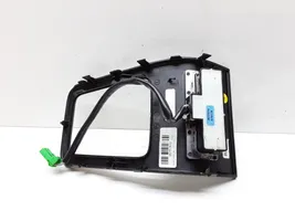 Volvo V70 Rivestimento in plastica cornice della leva del cambio 30724234