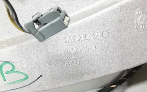 Volvo V70 Tylna klapa bagażnika 8614155
