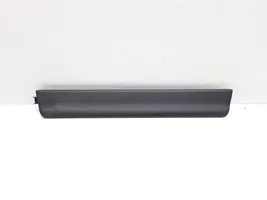 Volvo V70 Front sill trim cover 31250823