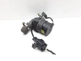 Volvo V70 Pompe à eau de liquide de refroidissement 12402022602