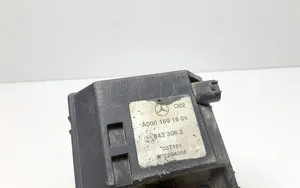 Mercedes-Benz S W220 Liquide de refroidissement module chauffage A0001591604