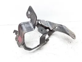 Volvo S60 Power steering pump mounting bracket 31317375