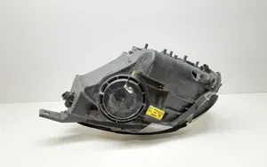 Mercedes-Benz R W251 Lampa przednia 26344802