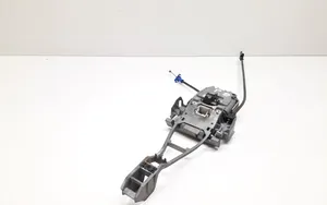 Volvo C30 Priekinis laikiklis/ kronšteinas išorinės atidarymo rankenos 