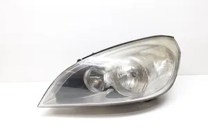 Volvo V60 Lampa przednia 31299996