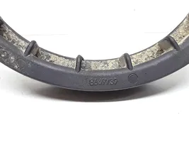 Volvo S60 Bague de verrouillage pour réservoir de carburant 8649739