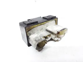 Volvo S70  V70  V70 XC Coolant fan relay 9442934