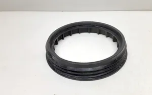 Volvo XC90 Anello/dado di bloccaggio della vite della pompa del carburante nel serbatoio 8649739