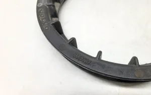 Volvo XC90 Anello/dado di bloccaggio della vite della pompa del carburante nel serbatoio 8649739