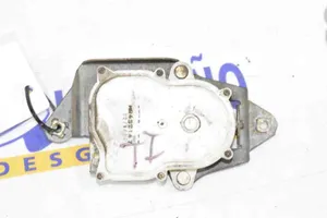 Mitsubishi L200 Moteur de centralisation serrure de porte arrière MR432147