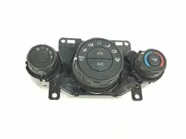 Ford Ecosport Ilmastoinnin ohjainlaite 2060382