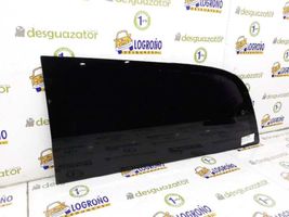 Mercedes-Benz Vito Viano W639 Ventanilla de ventilación de la puerta trasera A6396720813