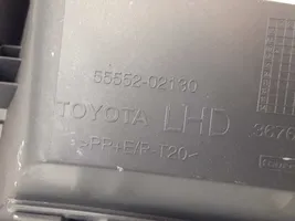 Toyota Auris E210 Daiktadėžė 5555202130