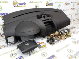 Volkswagen Touareg I Airbag set with panel 7L6857076