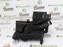 Volvo S40, V40 Boîtier de filtre à air 30887040