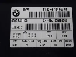 BMW 1 E81 E87 Istuimen säädön moduuli 61359134667