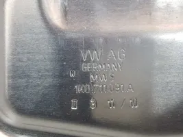 Volkswagen Eos Vaihteenvalitsimen verhoilu 1K0711049CK