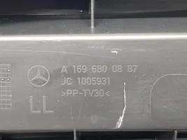 Mercedes-Benz B W245 Turvatyynysarja paneelilla A1696800887