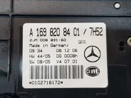 Mercedes-Benz B W245 Apšvietimo konsolės apdaila A1698208401