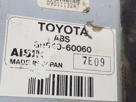 Toyota Land Cruiser (HDJ90) ABS-ohjainlaite/moduuli 8954060060