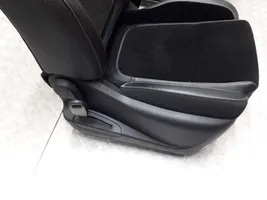 Renault Megane IV Sėdynių komplektas 