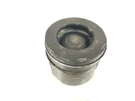 Volvo V40 Piston avec bielle 31330165