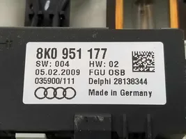 Audi A5 Panel oświetlenia wnętrza kabiny 8K0951177