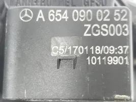 Mercedes-Benz E W213 Polttoainesuodatin A6540900252