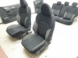 Nissan Qashqai Set sedili 