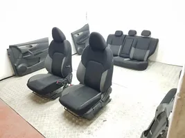 Nissan Qashqai Set sedili 