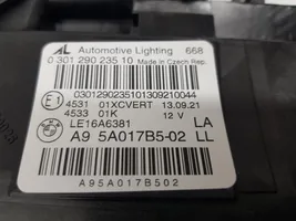 BMW 2 Active Tourer U06 Lampa przednia 5A017B5