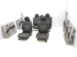 Mitsubishi L200 Set sedili 