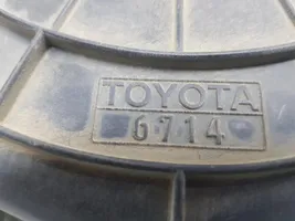 Toyota Land Cruiser (HDJ90) Ilmansuodattimen kotelo 1770067140