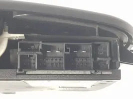 Mercedes-Benz CLK A209 C209 Rivestimento della console di illuminazione installata sul rivestimento del tetto A2038208201