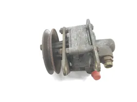 Mercedes-Benz 100 W631 Pompa del servosterzo A0004603680