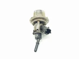 Mercedes-Benz C W205 Fuel injector A0004901113