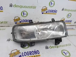 Opel Movano A Phare frontale 7700352104C