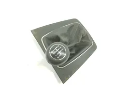 Seat Exeo (3R) Perilla/embellecedor de cuero de la palanca de cambios 3R0711113